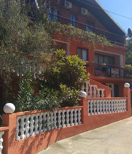 Bocac בית הארחה *