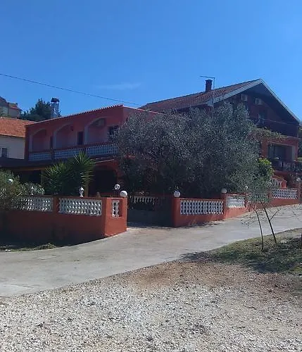 בית הארחה Bocac